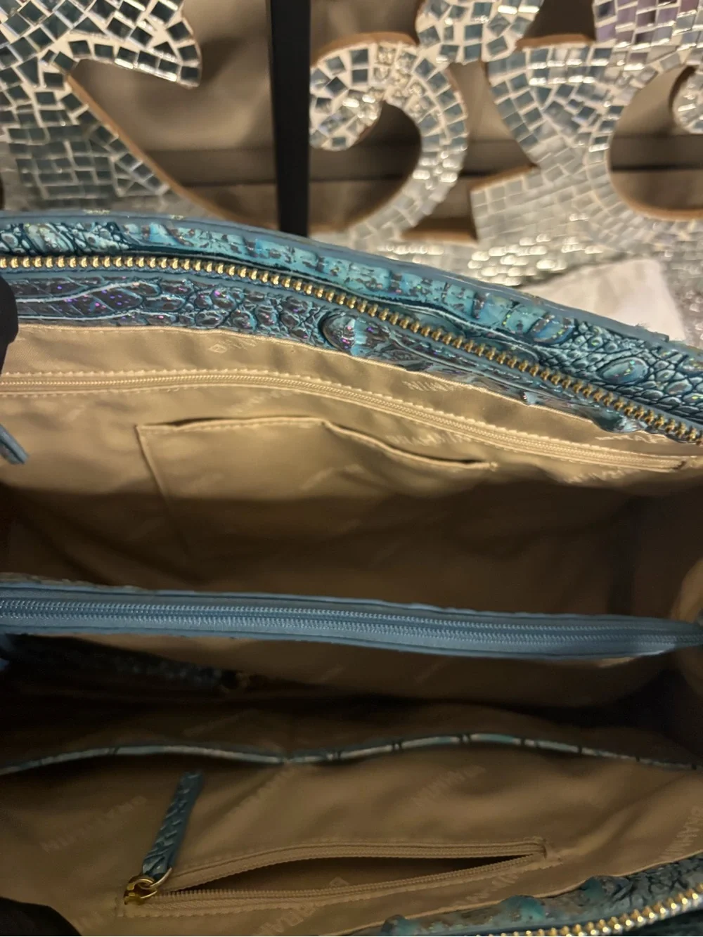 🌟Brahmin Teal Croc-Embossed Leather Satchel